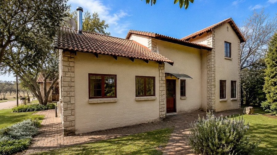3 Bedroom Property for Sale in The Coves North West